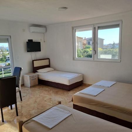 Apartmani Ani Бар Экстерьер фото