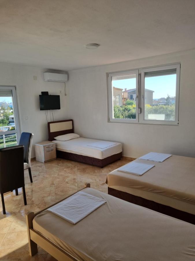 Apartmani Ani Бар Экстерьер фото