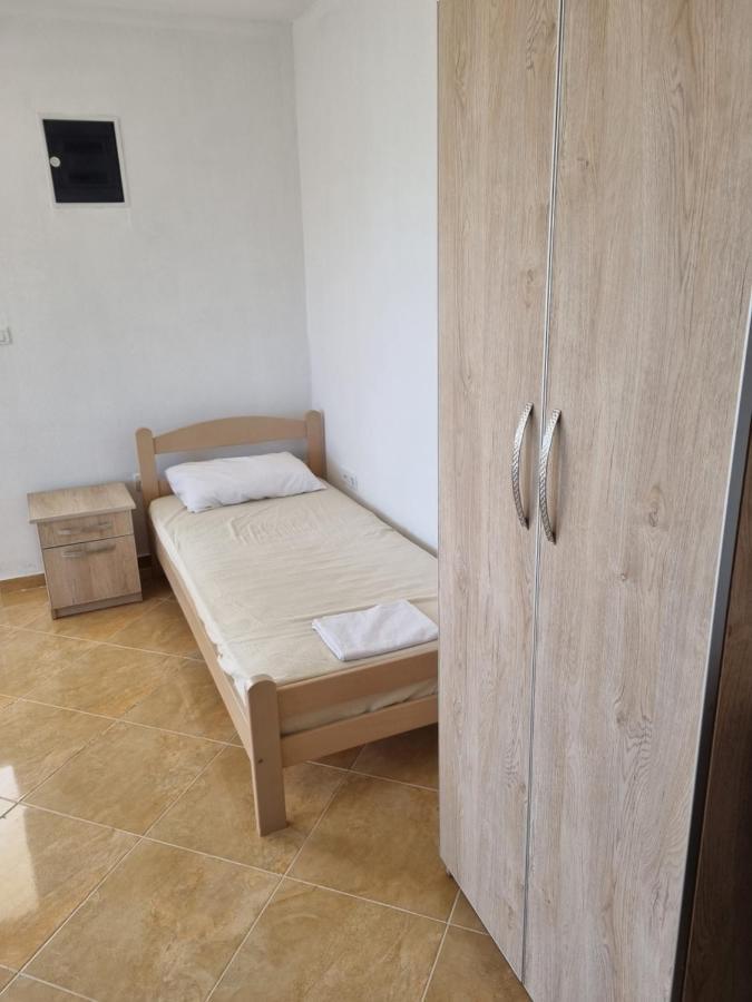 Apartmani Ani Бар Экстерьер фото