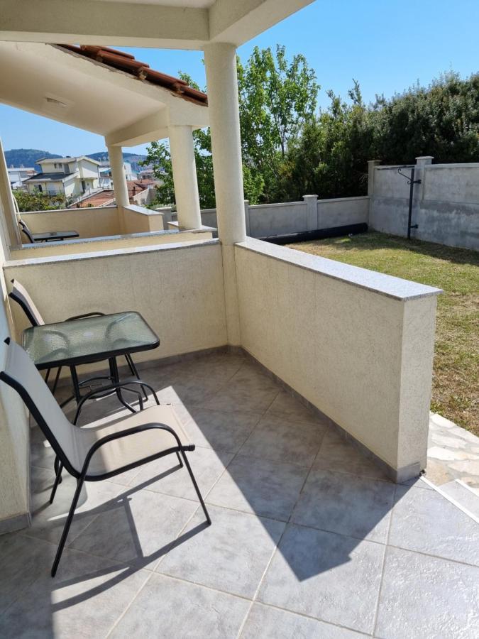 Apartmani Ani Бар Экстерьер фото