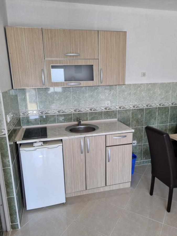 Apartmani Ani Бар Экстерьер фото