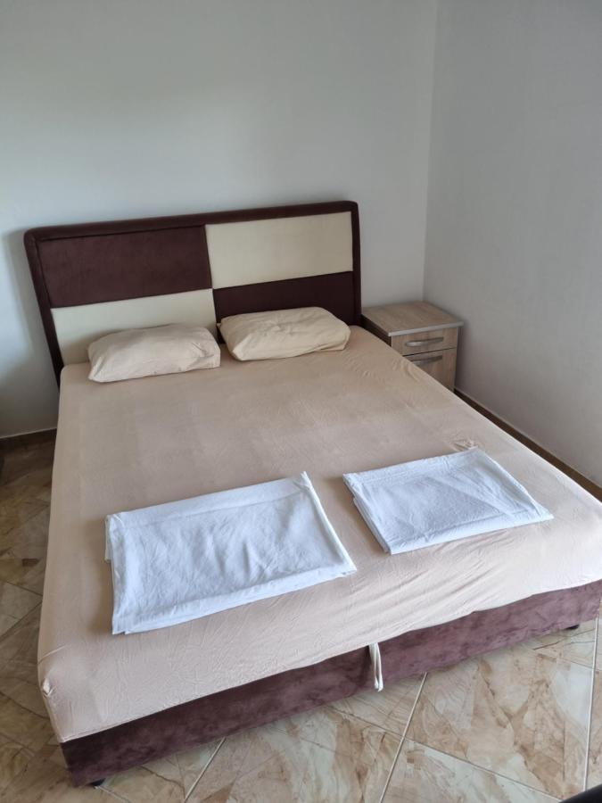 Apartmani Ani Бар Экстерьер фото