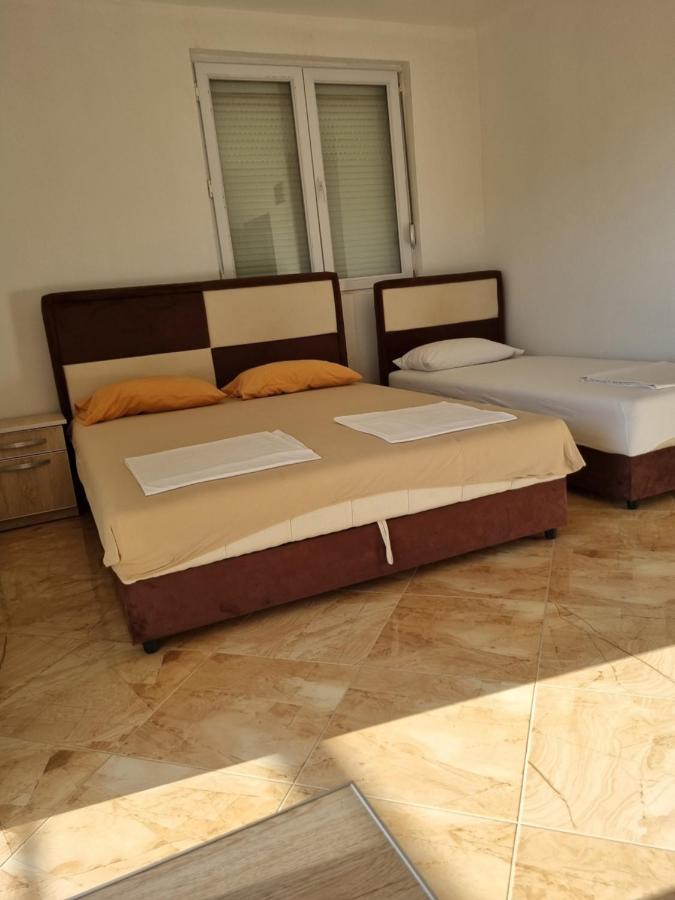 Apartmani Ani Бар Экстерьер фото