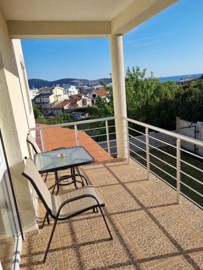 Apartmani Ani Бар Экстерьер фото