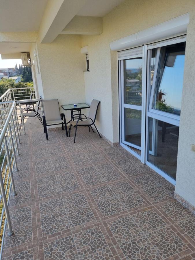Apartmani Ani Бар Экстерьер фото