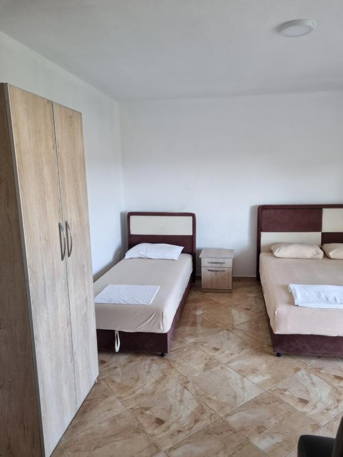 Apartmani Ani Бар Экстерьер фото