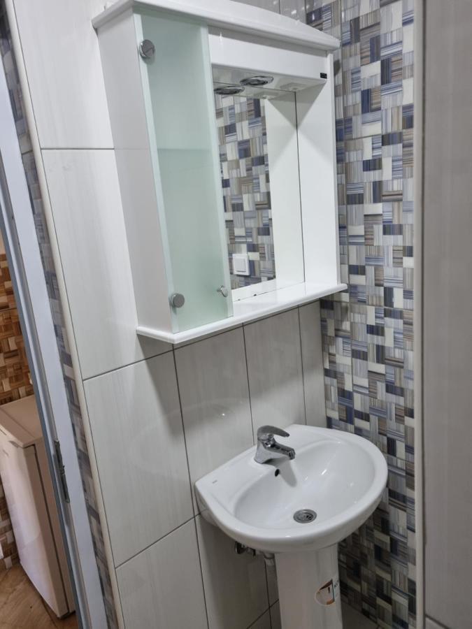 Apartmani Ani Бар Экстерьер фото